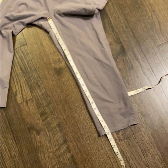 Athleta Gray Crop Cropped Leggings M Medium GUC - Picture 4 of 10